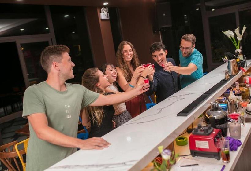 هاستل Cocoon Inn Cat Ba