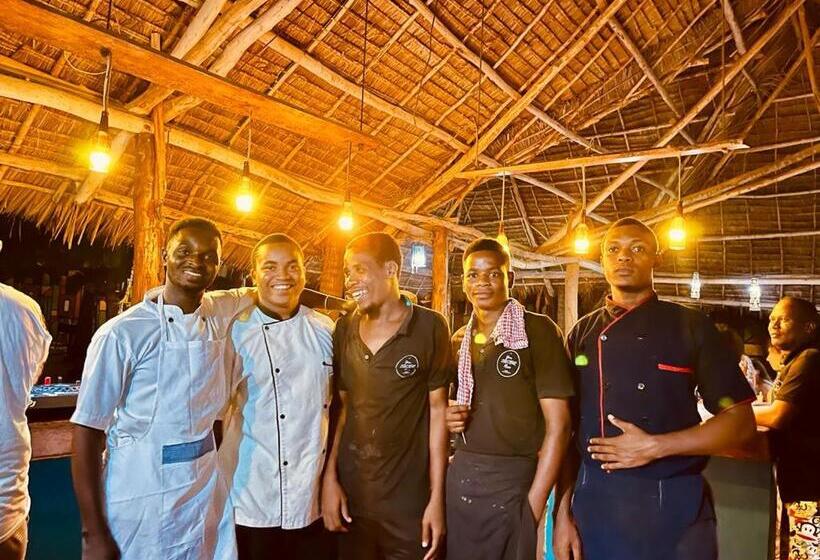 הוסטל Your Zanzibar Place