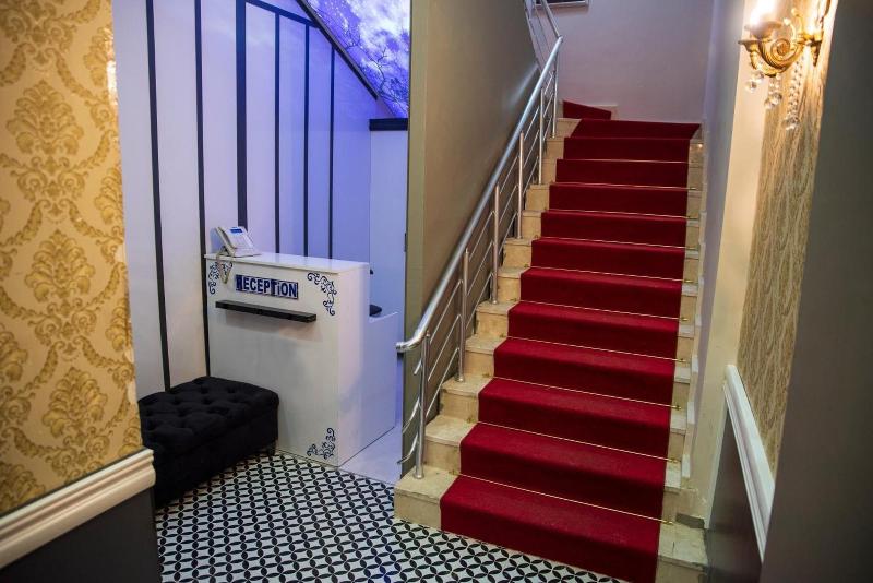민박 Comfort Hotel Van