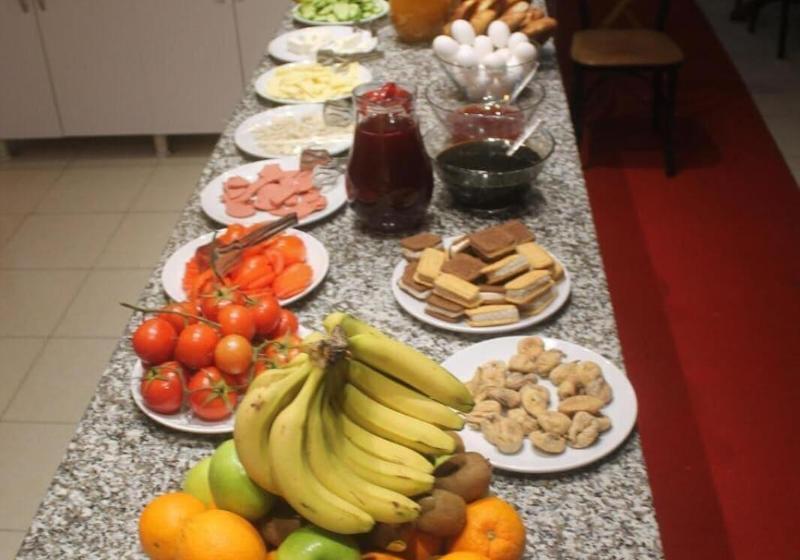 تختخواب و صبحانه Comfort Hotel Van