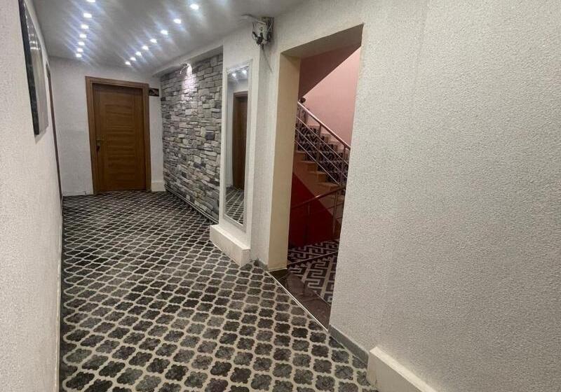 تختخواب و صبحانه Comfort Hotel Van