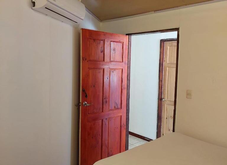 Costa Linda Art Hostel