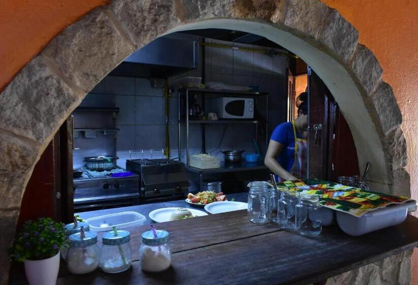 Costa Linda Art Hostel