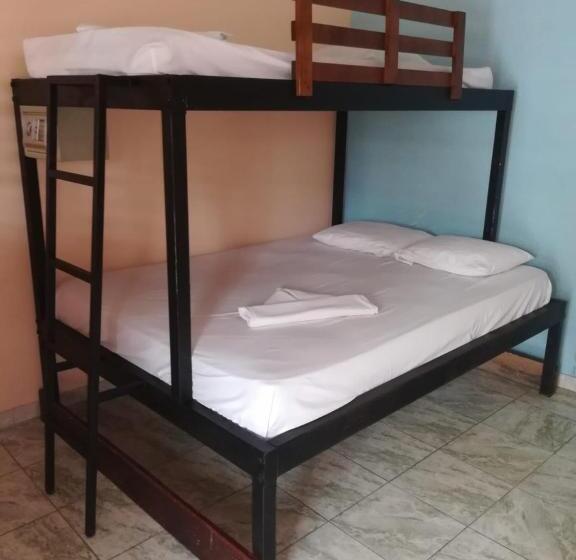 Costa Linda Art Hostel