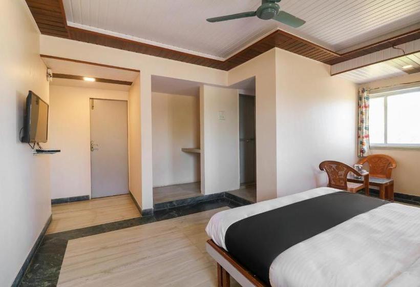 فندق Fabexpress Sumitra Residency