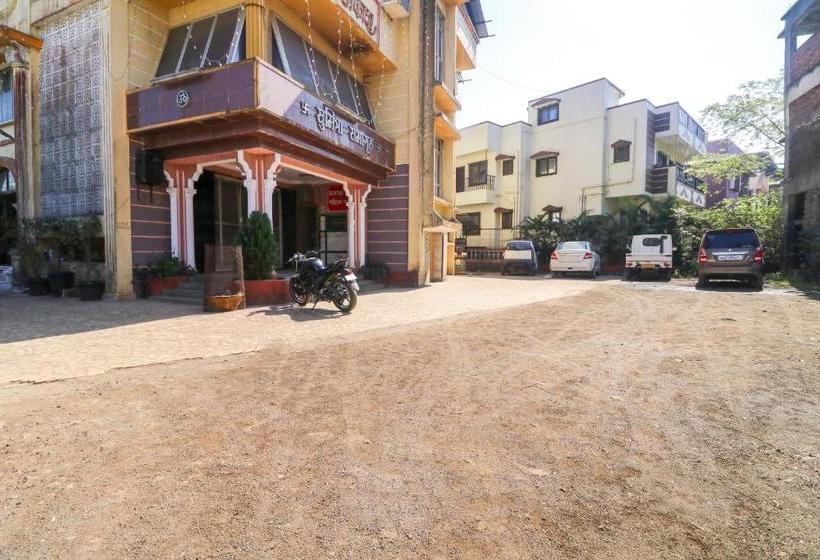 فندق Fabexpress Sumitra Residency