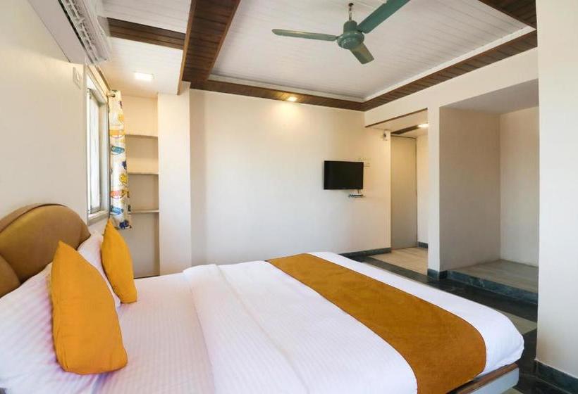 فندق Fabexpress Sumitra Residency