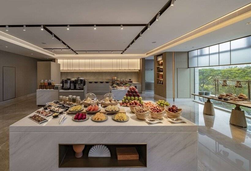 Doubletree By Hilton Shenzhen Nanshan Hotel & Residences