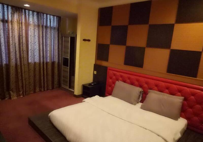 Gd Hotel   Permas Jaya