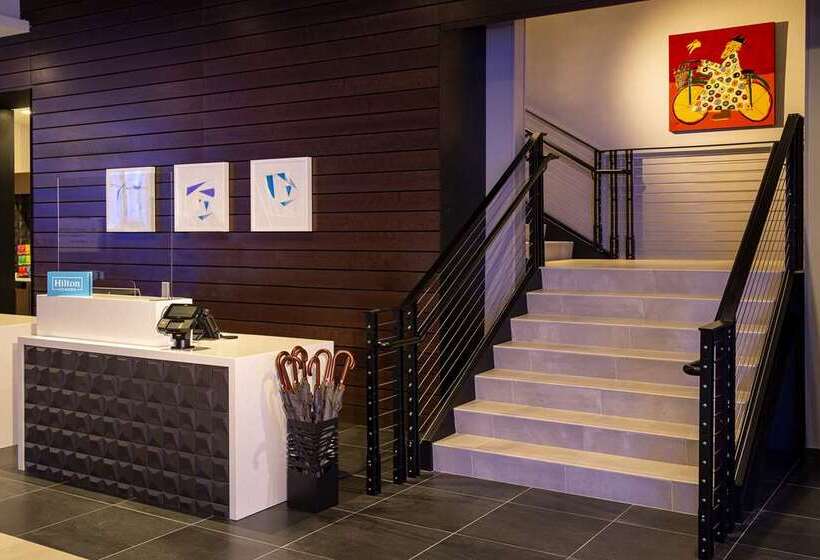 فندق Hilton Garden Inn Redmond Seattle