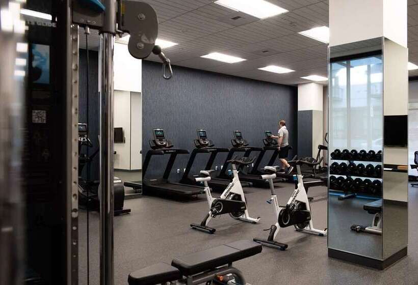 فندق Hilton Garden Inn Redmond Seattle