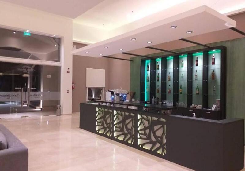 호텔 Howard Johnson Plaza & Convention Center Spa La Plata