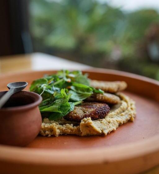 Отель Kawa Mountain Retreat