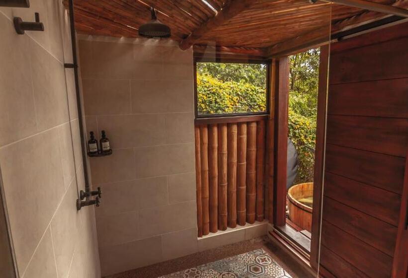 Отель Kawa Mountain Retreat