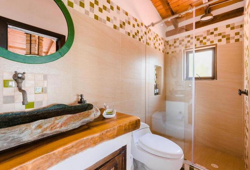 Отель Kawa Mountain Retreat