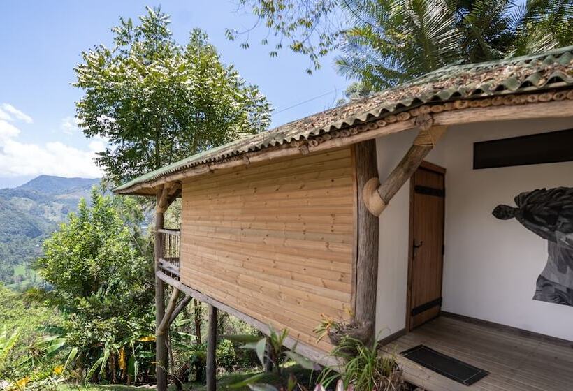 Отель Kawa Mountain Retreat