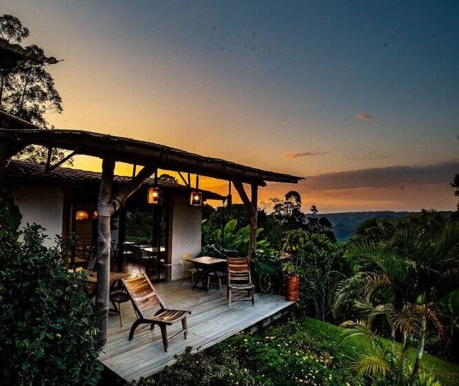 هتل Kawa Mountain Retreat