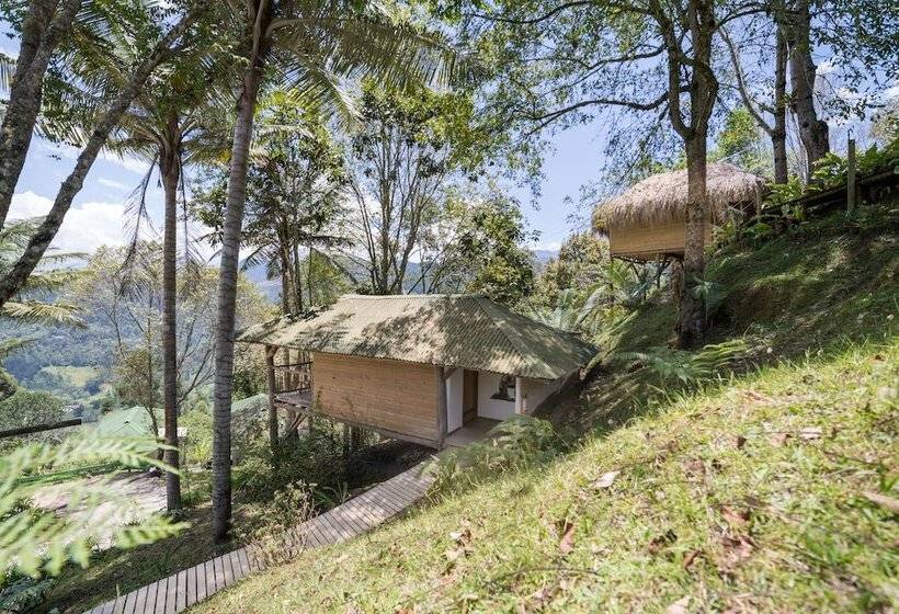 هتل Kawa Mountain Retreat