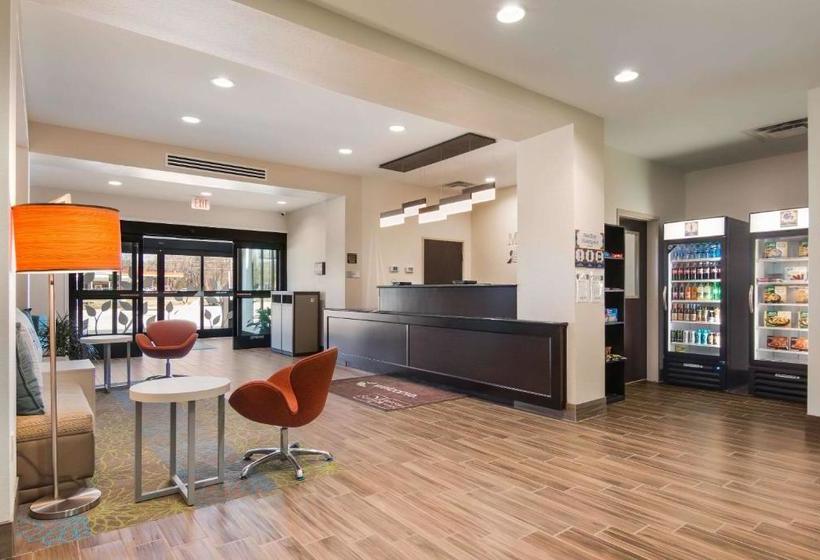 هتل Mainstay Suites East Camden