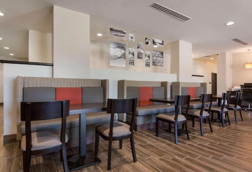 هتل Mainstay Suites East Camden