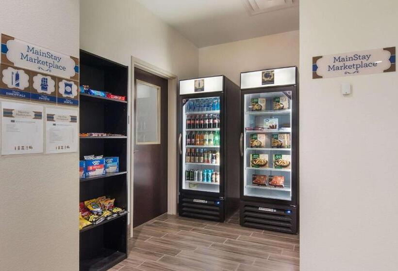 هتل Mainstay Suites East Camden