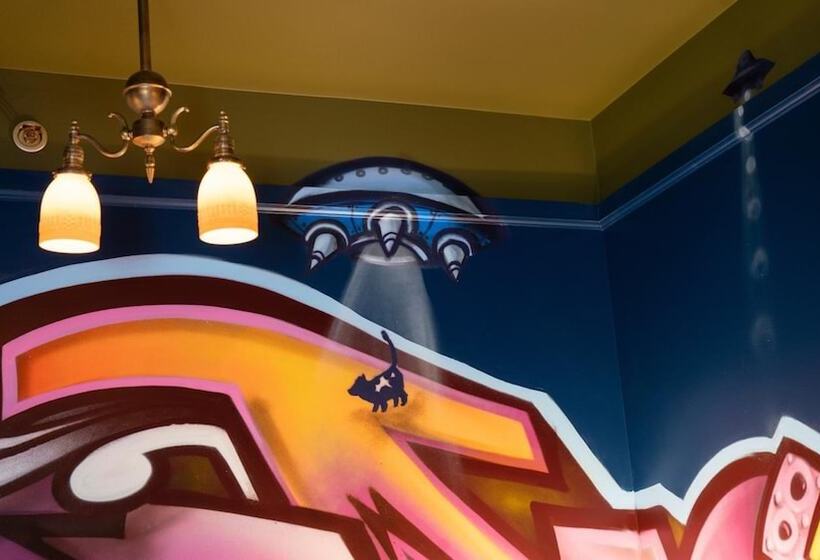 فندق Mcmenamins Elks Temple