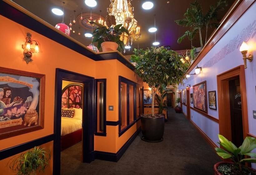 فندق Mcmenamins Elks Temple