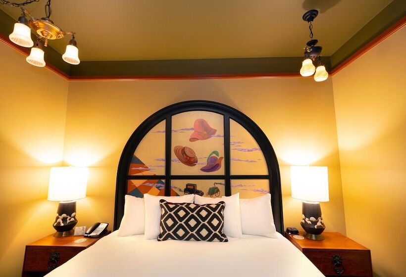 فندق Mcmenamins Elks Temple