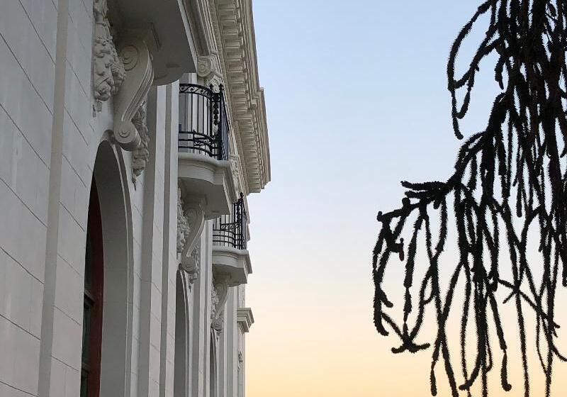 فندق Mcmenamins Elks Temple