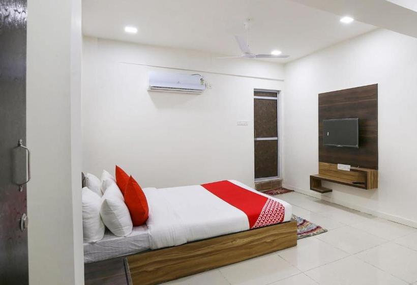 فندق Oyo 46022  Le Grand