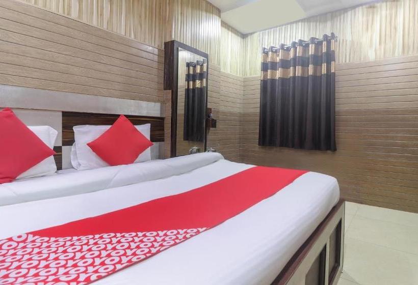 Отель Oyo 67212 Jain S & Isbt Agra