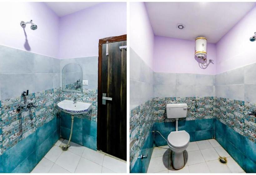 فندق Oyo 67933  Shrinath Bhawan