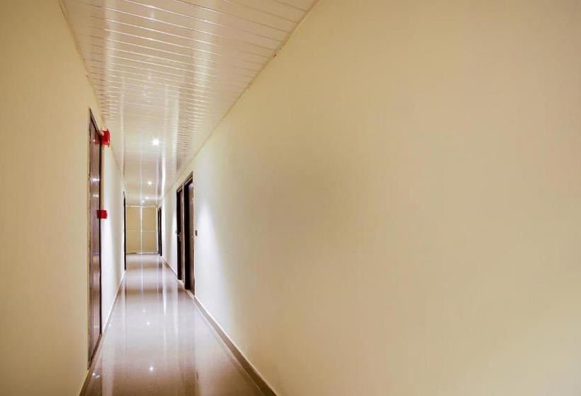 فندق Oyo 67933  Shrinath Bhawan