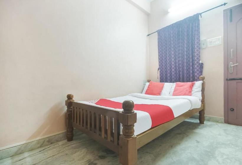 호텔 Oyo 68688 Sk Lodge