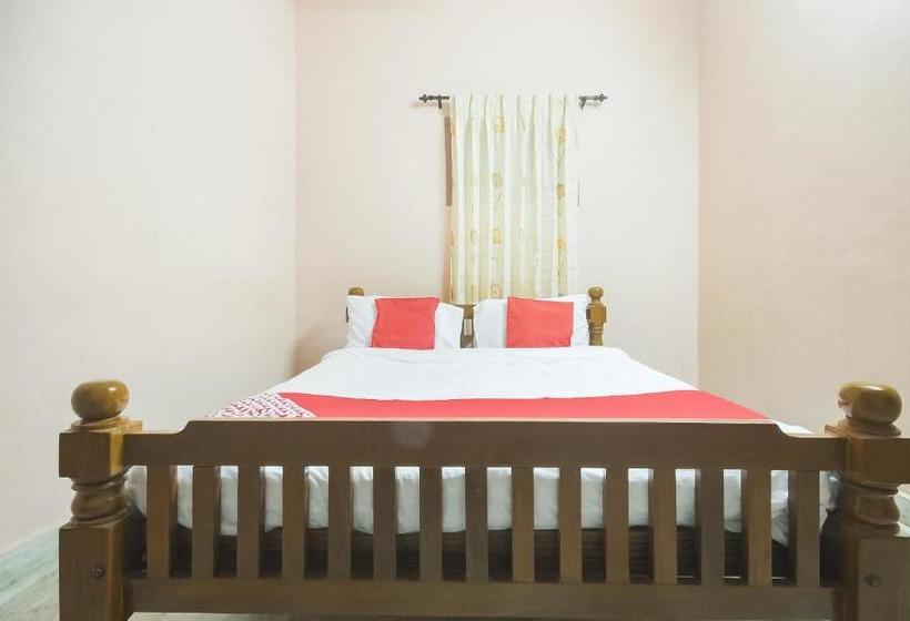 호텔 Oyo 68688 Sk Lodge