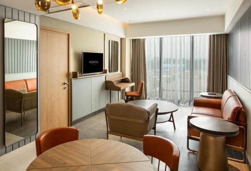 호텔 Porta By Ambarrukmo