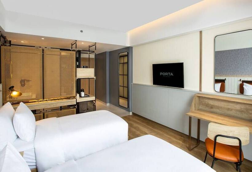 호텔 Porta By Ambarrukmo