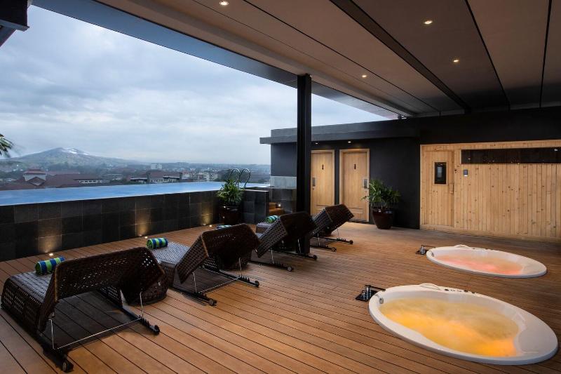 호텔 Porta By Ambarrukmo