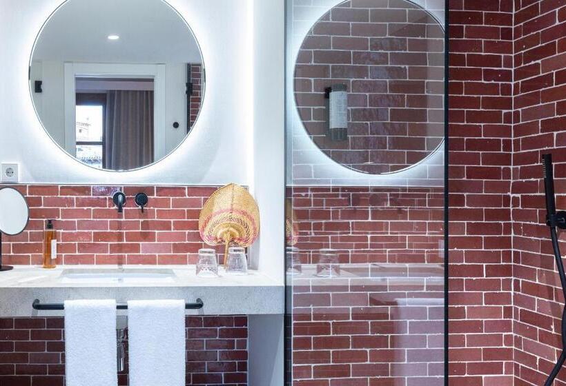 هتل Samaritana Suites