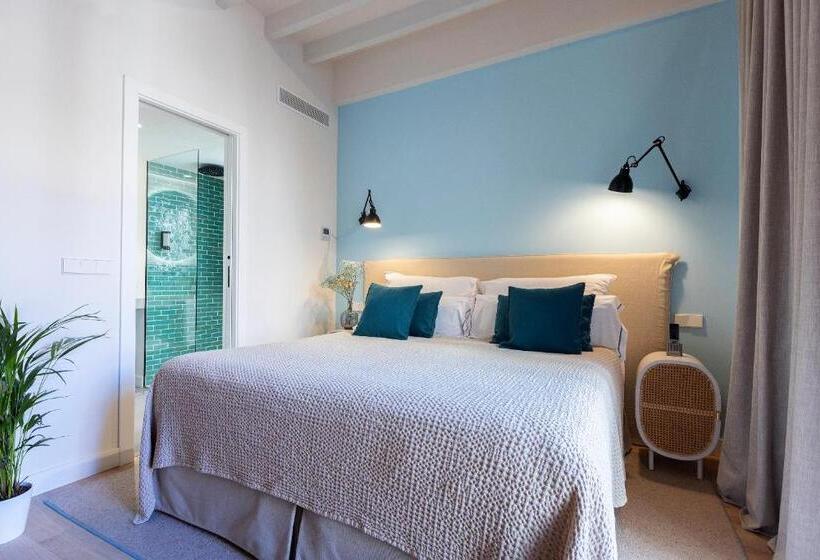 هتل Samaritana Suites