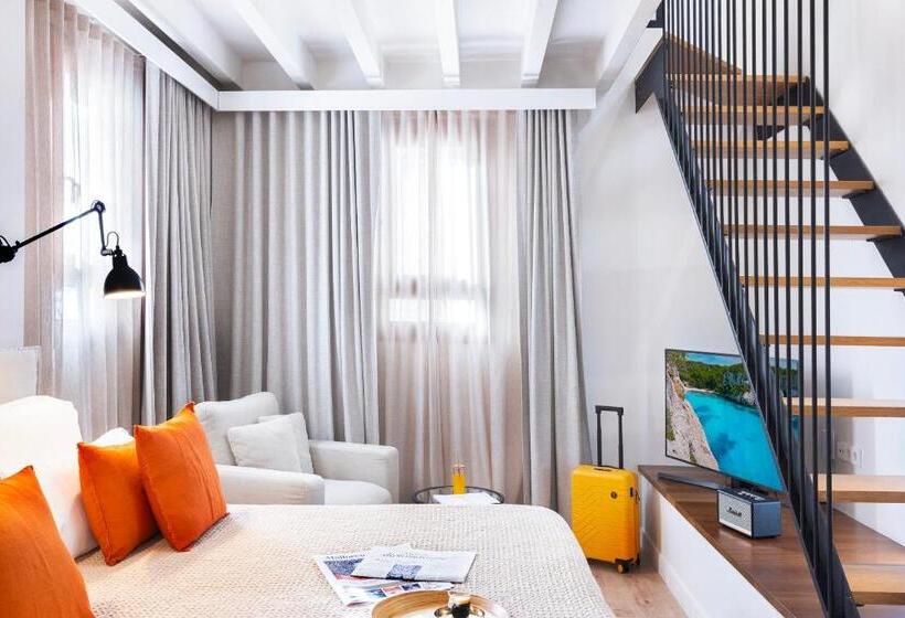 هتل Samaritana Suites