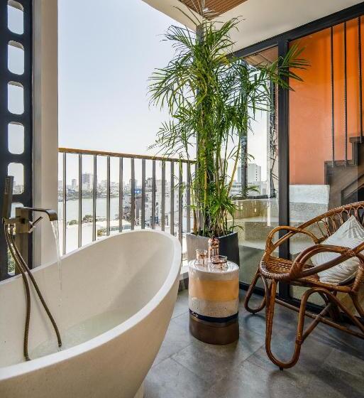 Seahorse Tropical Da Nang Hotel By Haviland