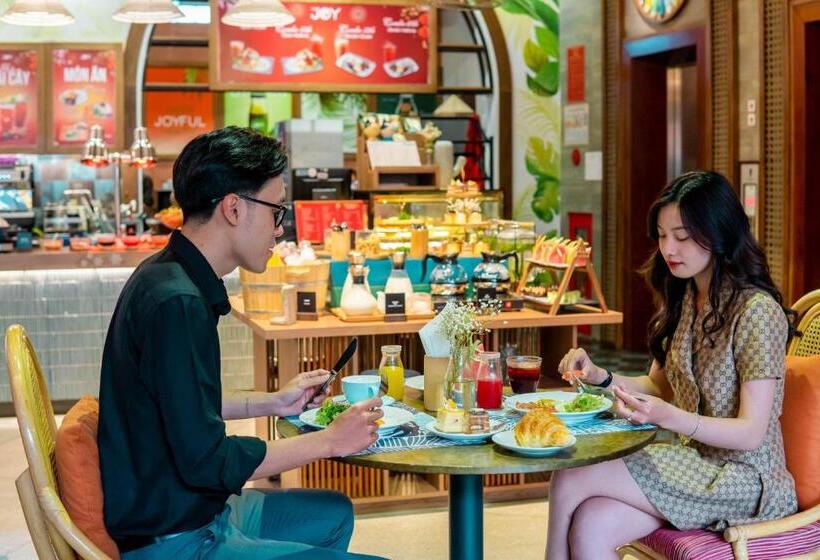 Seahorse Tropical Da Nang Hotel By Haviland