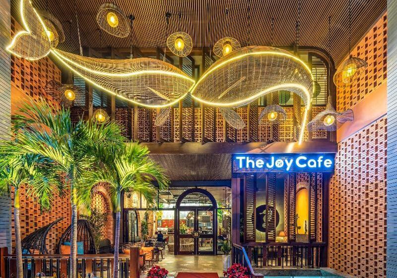 Seahorse Tropical Da Nang Hotel By Haviland