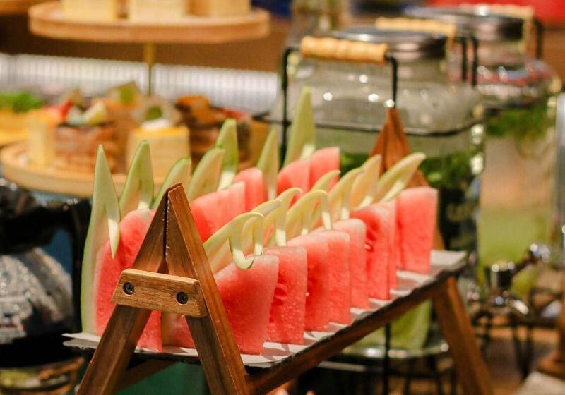 Seahorse Tropical Da Nang Hotel By Haviland