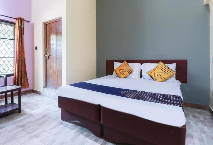 酒店 Vaccinated Staff Spot On 67156 Malang Lodge