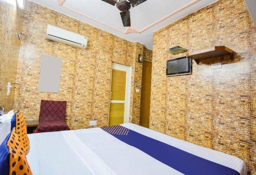 فندق Spot On 68349 Kaka