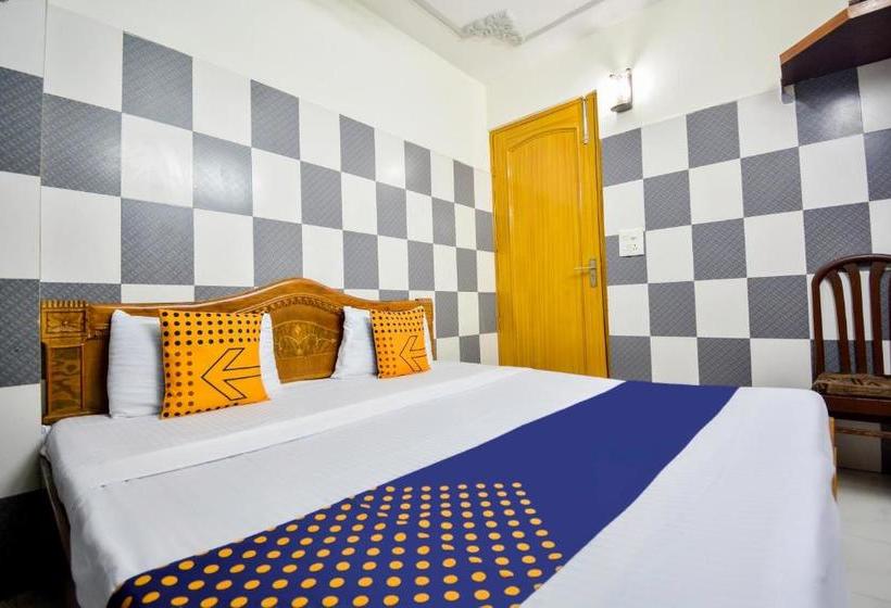 فندق Spot On 68349 Kaka