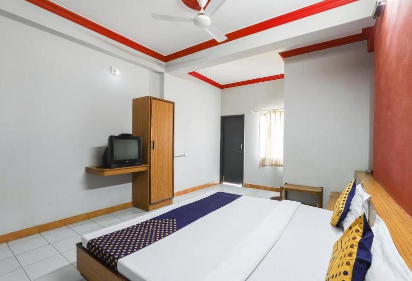 Отель Spot On 68591 Sahara Palace