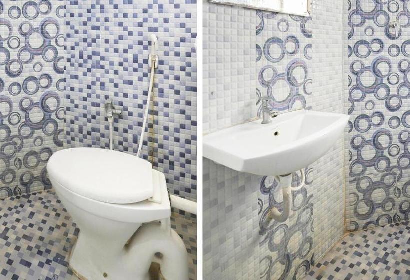 Отель Spot On 68591 Sahara Palace